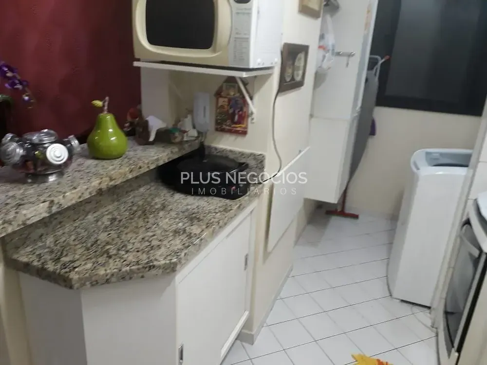 Apartamento, 3 quartos, 70 m² - Foto 2