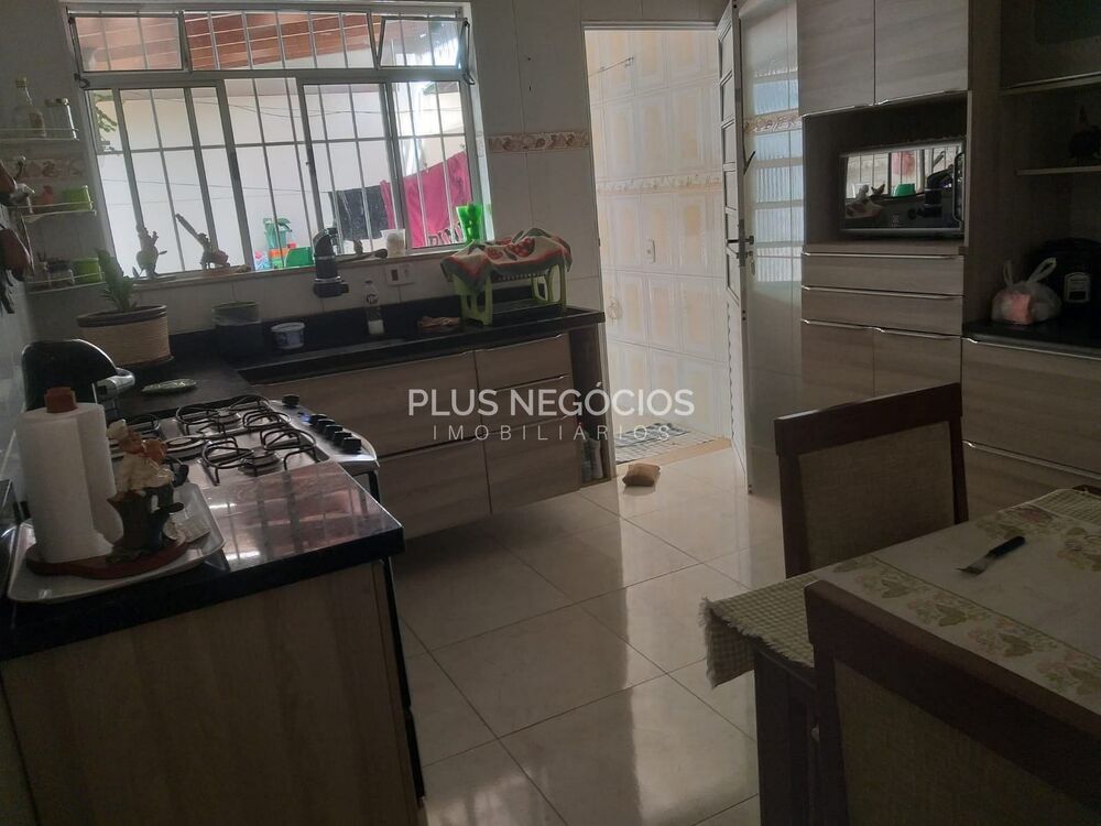 Casa, 3 quartos, 88 m² - Foto 1