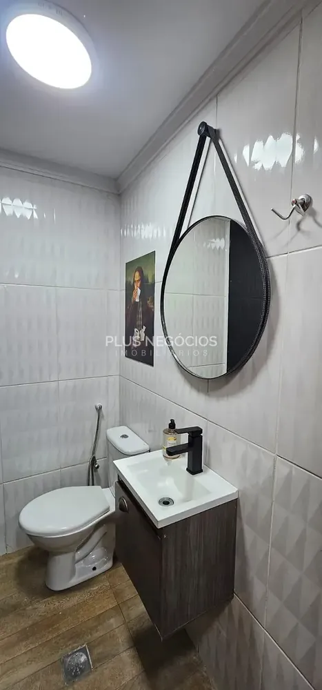 Casa, 4 quartos, 256 m² - Foto 3