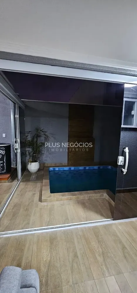 Casa, 4 quartos, 256 m² - Foto 4