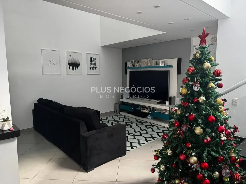 Casa, 3 quartos, 176 m² - Foto 1