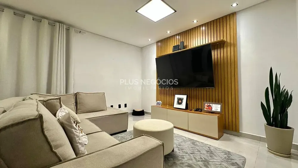 Casa, 3 quartos, 280 m² - Foto 2