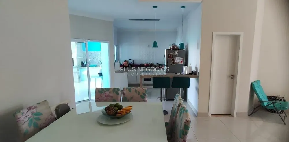 Casa, 3 quartos, 170 m² - Foto 3