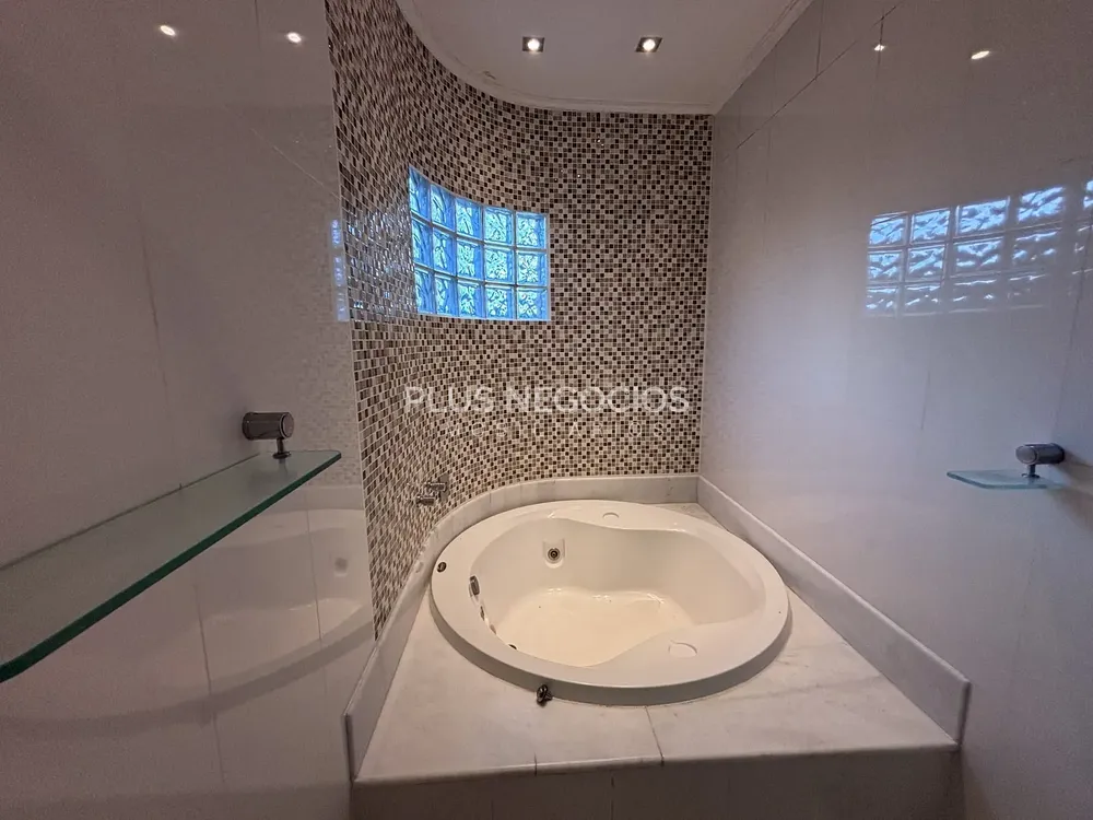 Casa, 4 quartos, 329 m² - Foto 3