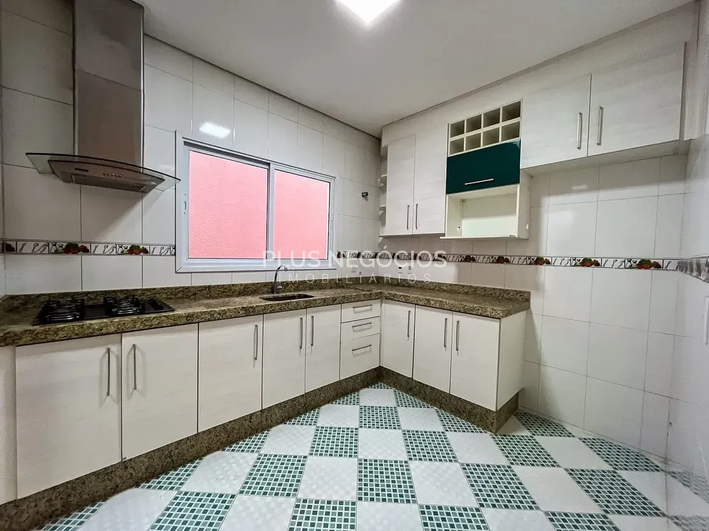 Casa, 4 quartos, 150 m² - Foto 4