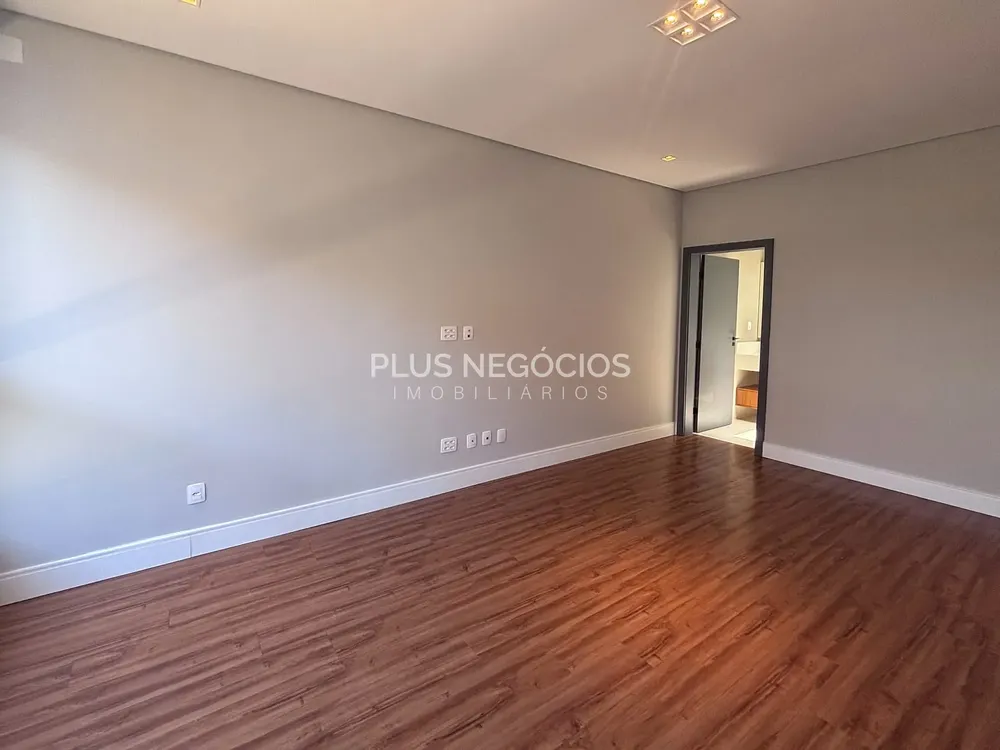 Casa, 4 quartos, 355 m² - Foto 8