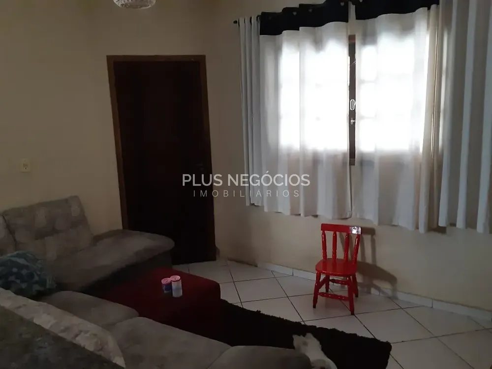 Casa, 2 quartos, 150 m² - Foto 1