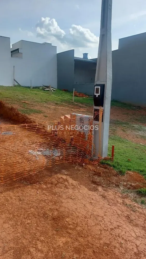 Terreno, 180 m² - Foto 1