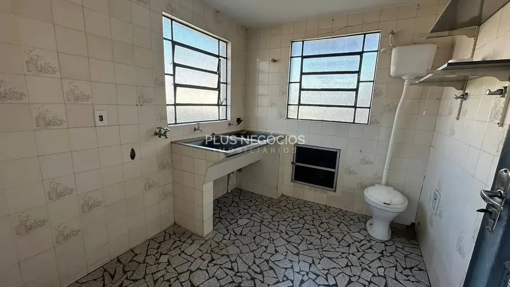 Casa, 5 quartos, 350 m² - Foto 3