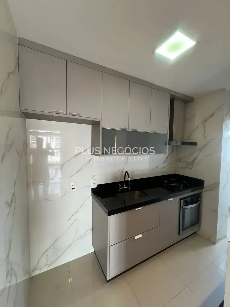 Apartamento, 3 quartos, 80 m² - Foto 2