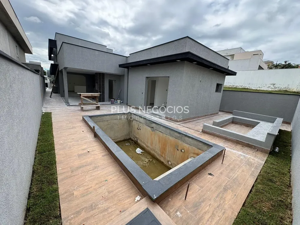 Casa, 3 quartos, 195 m² - Foto 1