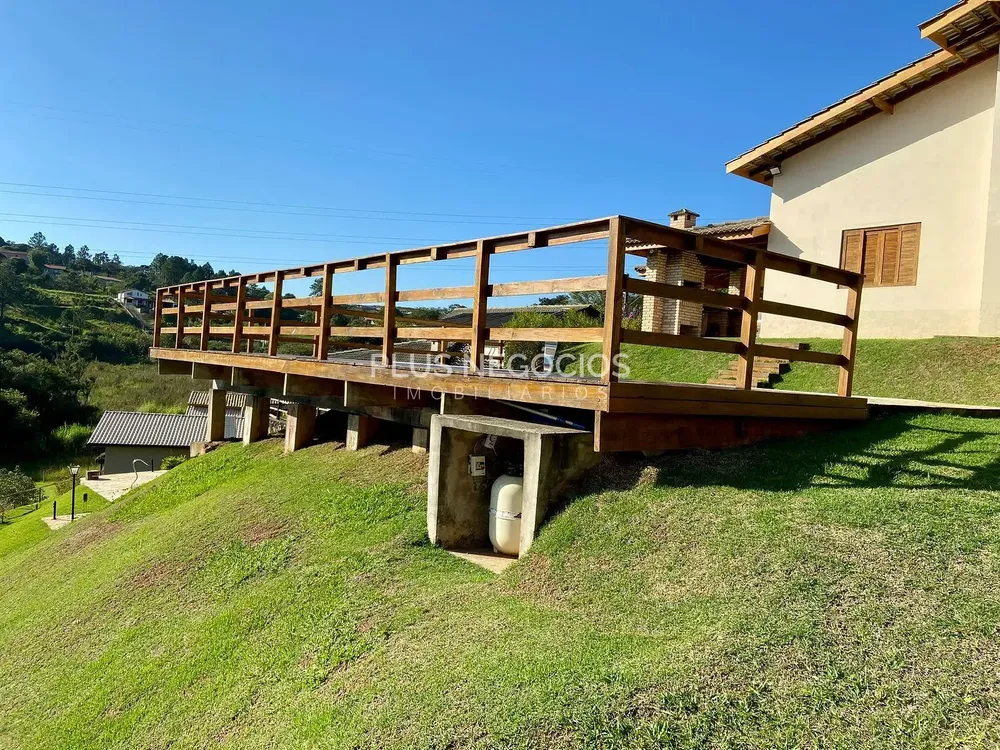 Chácara, 3 quartos, 1000 m² - Foto 1
