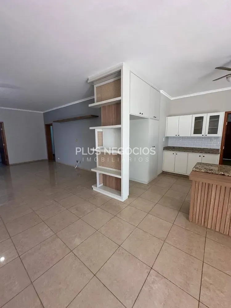 Casa, 3 quartos, 330 m² - Foto 3