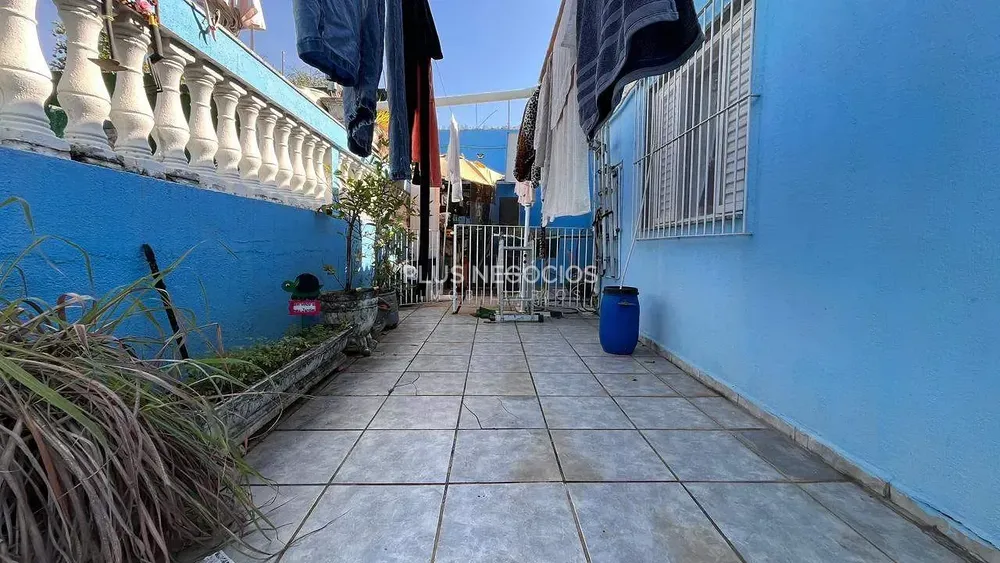Casa, 3 quartos, 213 m² - Foto 1