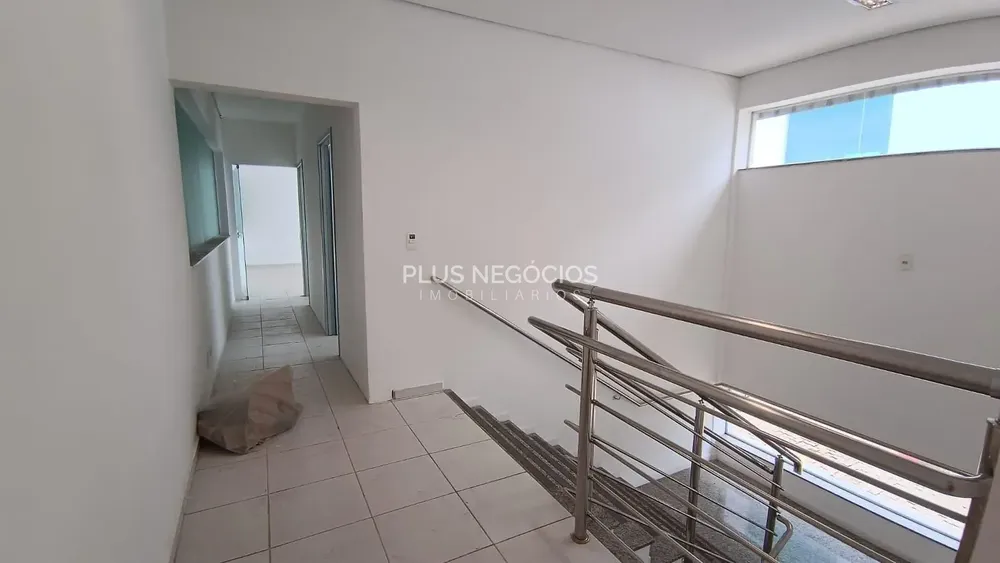 Depósito-Galpão, 1300 m² - Foto 9