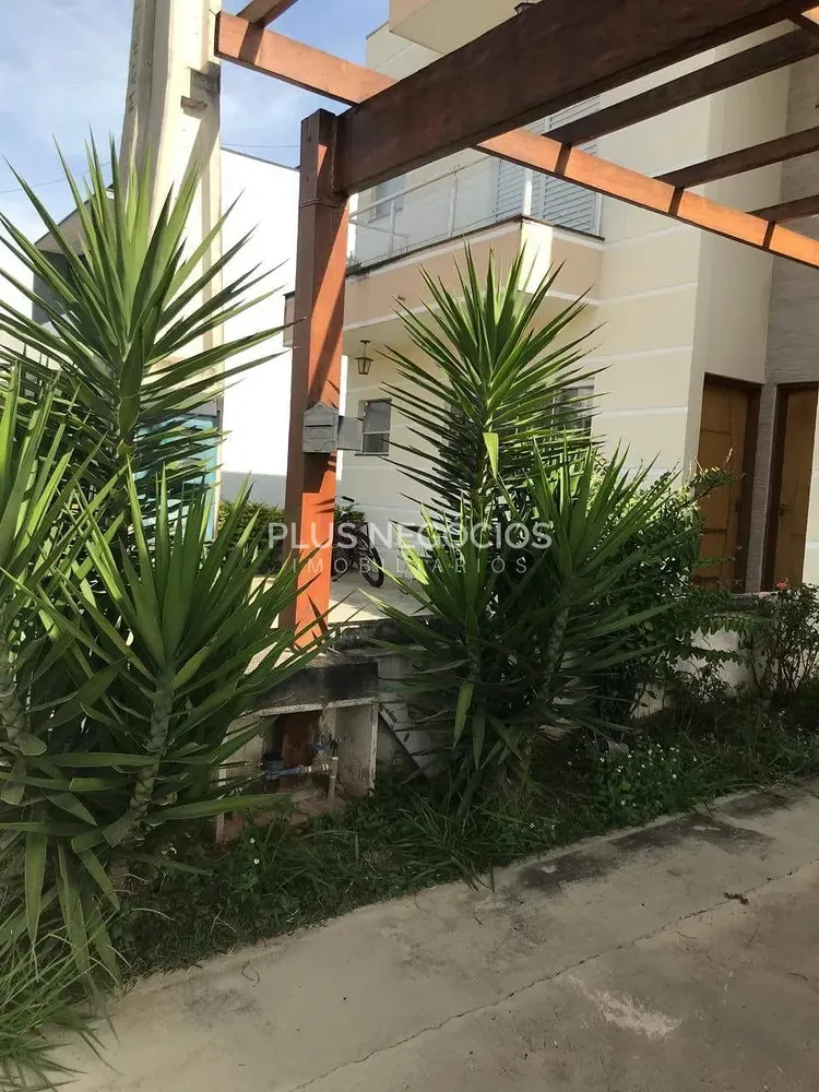Casa, 3 quartos, 110 m² - Foto 2