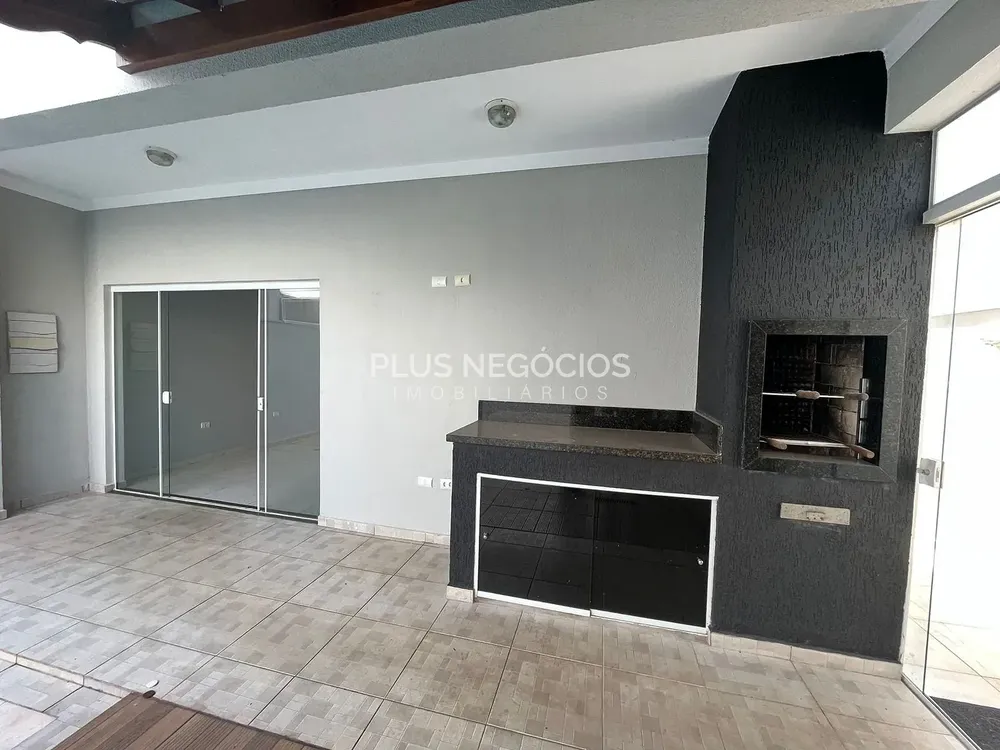 Casa, 3 quartos, 212 m² - Foto 4