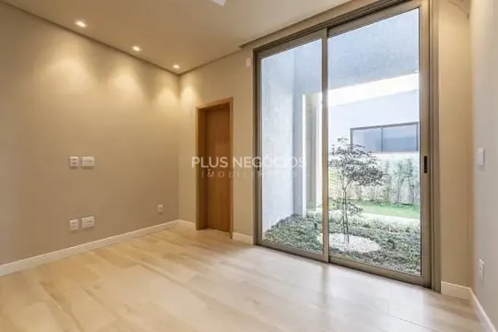 Casa, 3 quartos, 233 m² - Foto 10