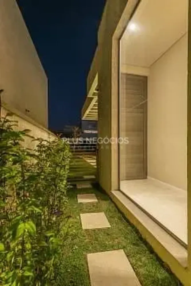 Casa, 3 quartos, 233 m² - Foto 2