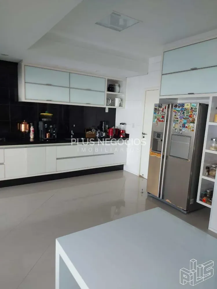 Casa, 3 quartos, 550 m² - Foto 2