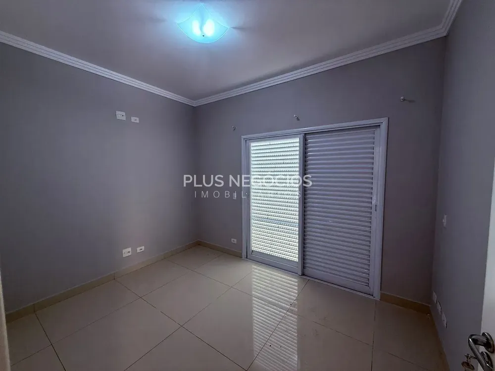 Casa, 3 quartos, 224 m² - Foto 8