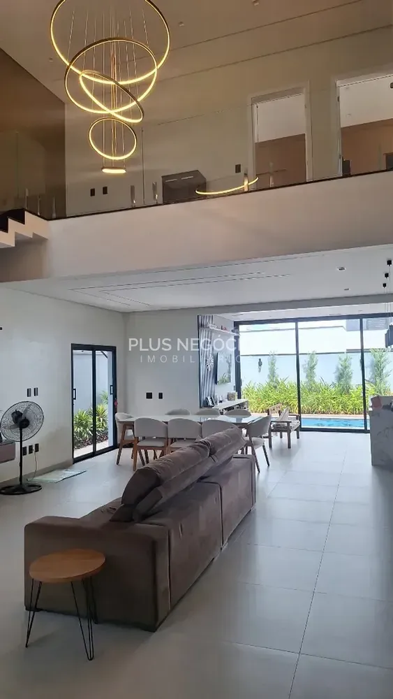 Casa, 3 quartos, 303 m² - Foto 4