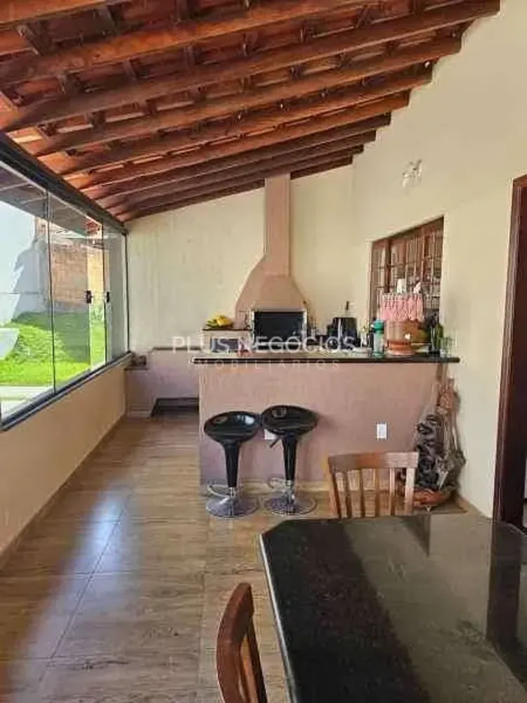 Chácara, 3 quartos, 1000 m² - Foto 3
