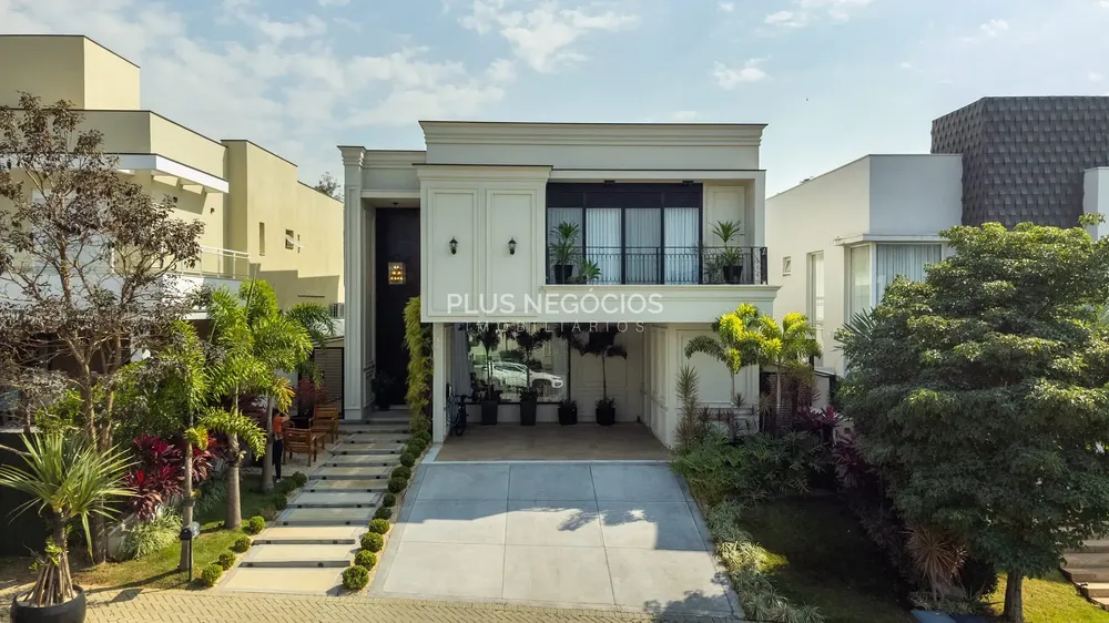 Casa, 4 quartos, 330 m² - Foto 1