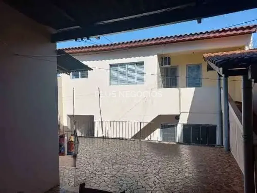 Casa, 1 quarto, 123 m² - Foto 2