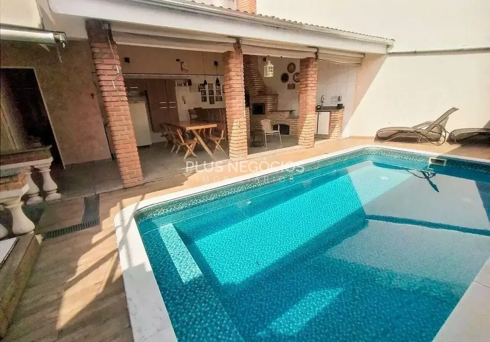 Casa, 4 quartos, 330 m² - Foto 3
