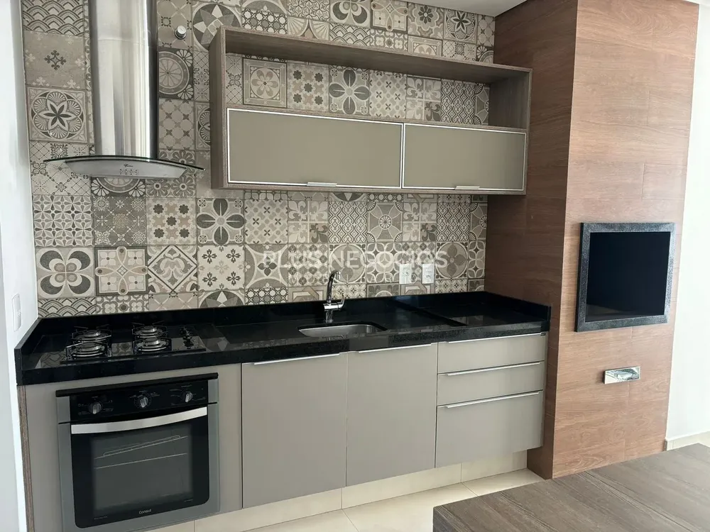 Casa, 3 quartos, 319 m² - Foto 1