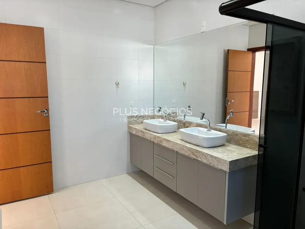 Casa, 3 quartos, 319 m² - Foto 3