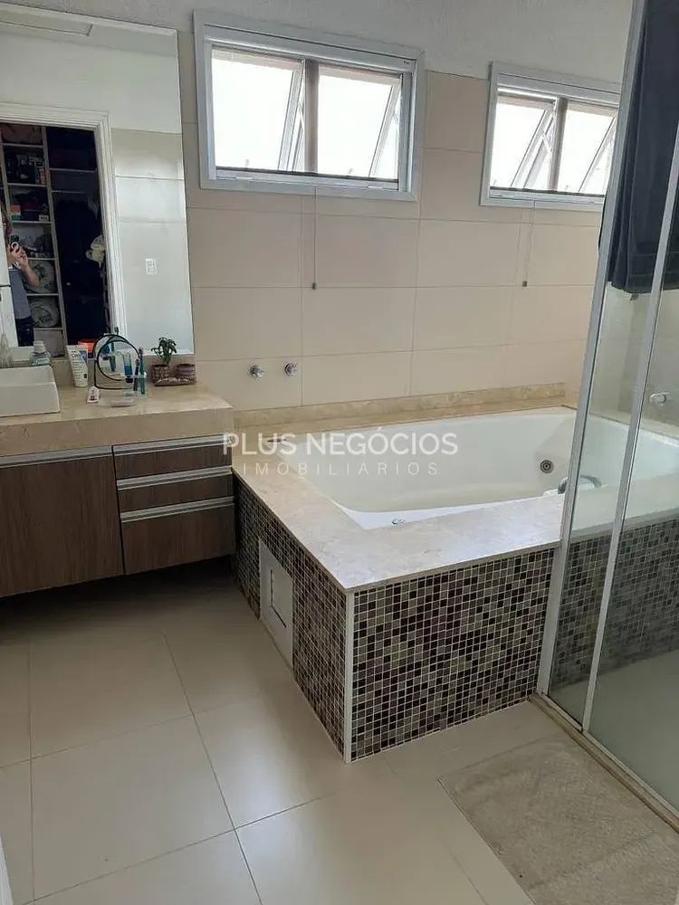 Casa, 3 quartos, 285 m² - Foto 11