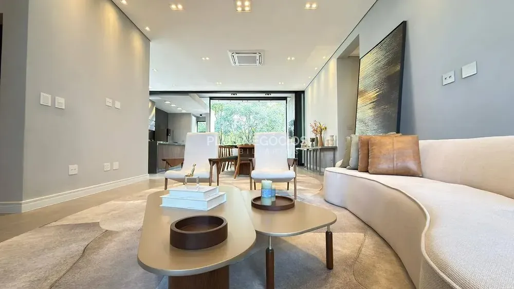 Casa, 4 quartos, 560 m² - Foto 1