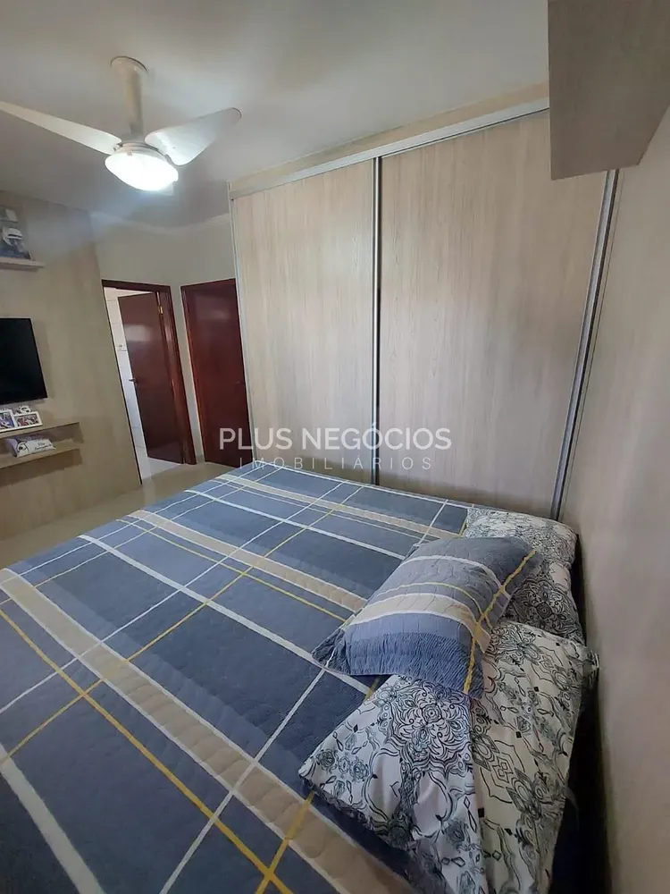 Casa, 4 quartos, 438 m² - Foto 9