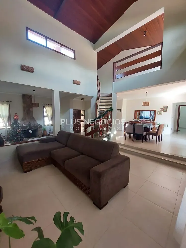 Casa, 4 quartos, 438 m² - Foto 2