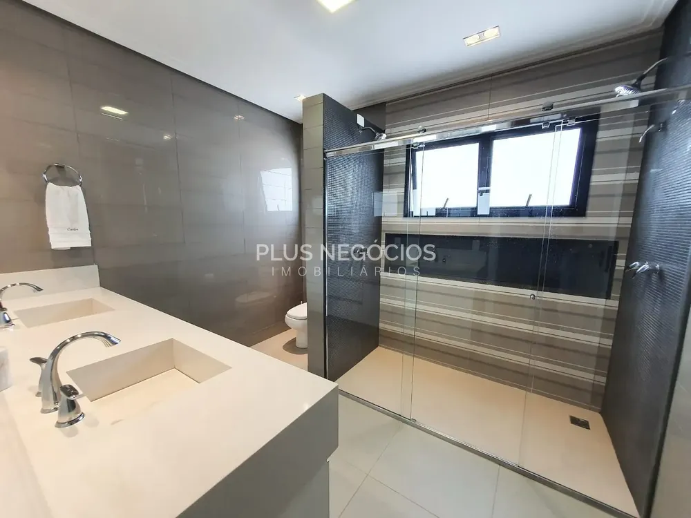 Casa, 4 quartos, 500 m² - Foto 1