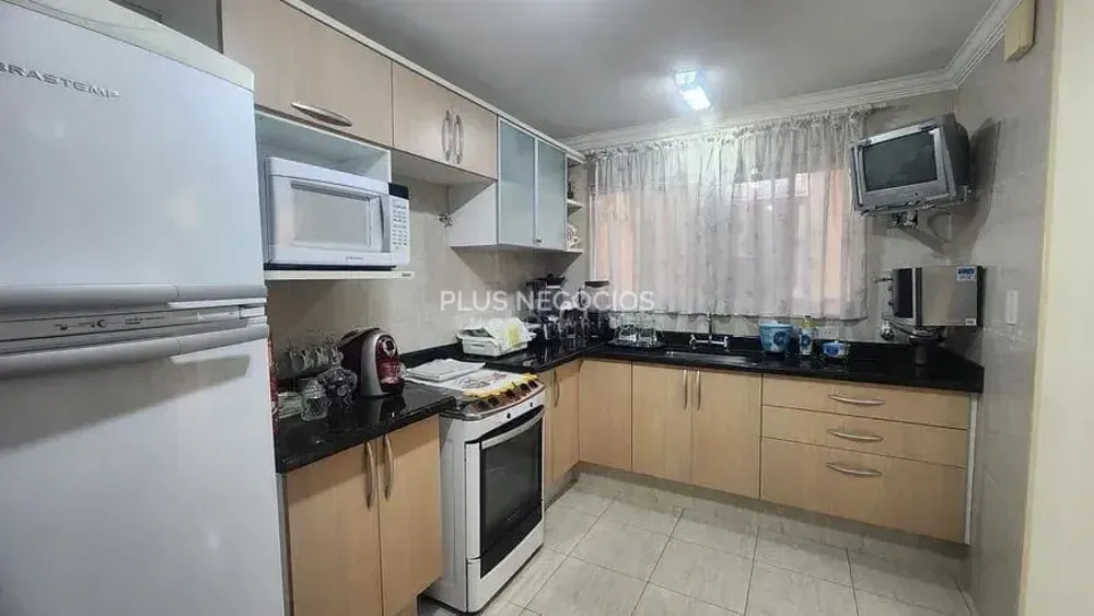 Casa, 4 quartos, 200 m² - Foto 2