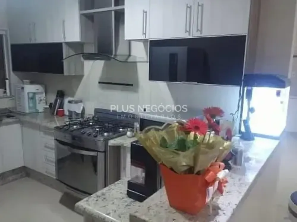 Casa, 2 quartos, 185 m² - Foto 2