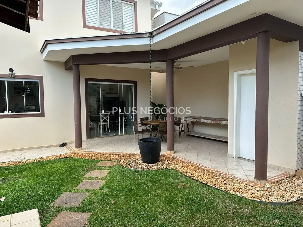 Casa, 3 quartos, 244 m² - Foto 5