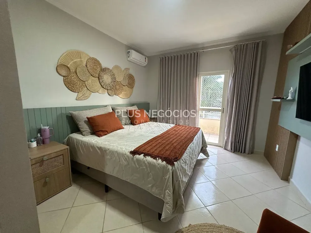 Casa, 3 quartos, 244 m² - Foto 8