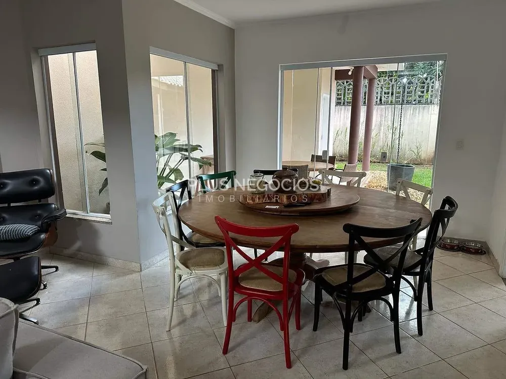 Casa, 3 quartos, 244 m² - Foto 7