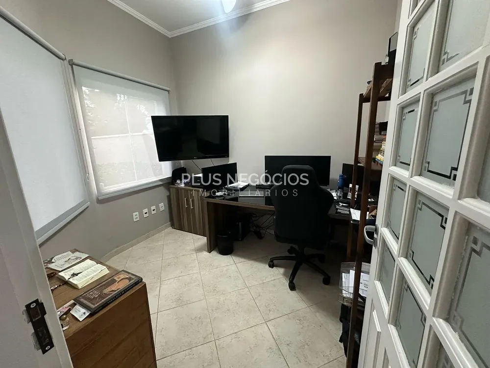 Casa, 3 quartos, 244 m² - Foto 12