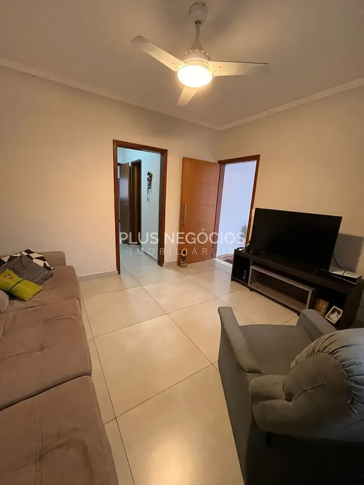 Casa, 3 quartos, 163 m² - Foto 2