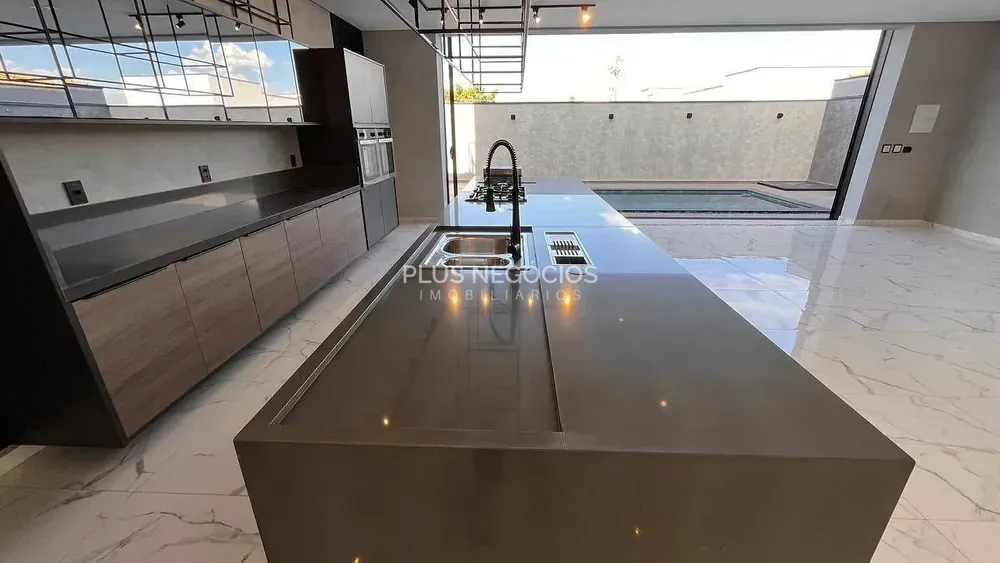 Casa, 4 quartos, 300 m² - Foto 4
