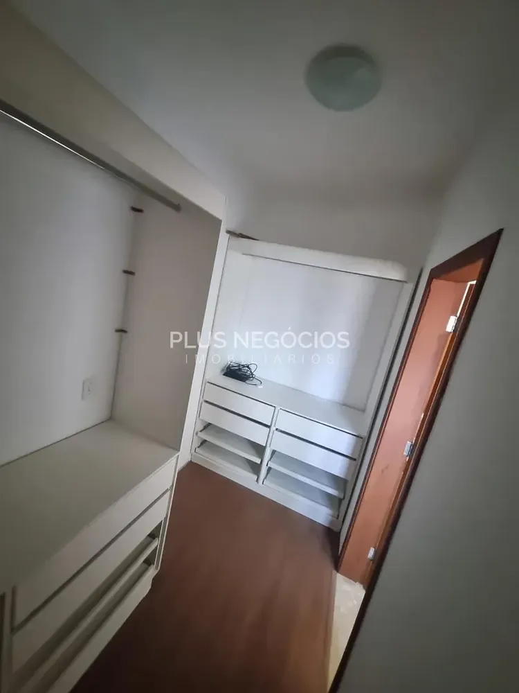 Casa, 3 quartos, 280 m² - Foto 8