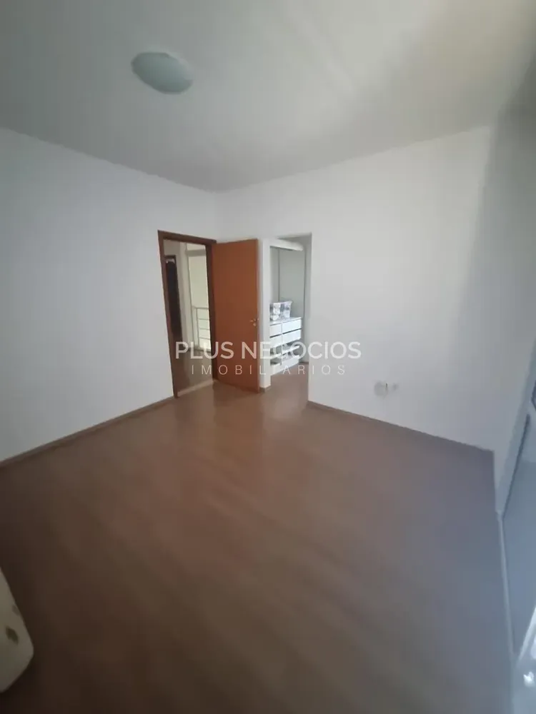 Casa, 3 quartos, 280 m² - Foto 2