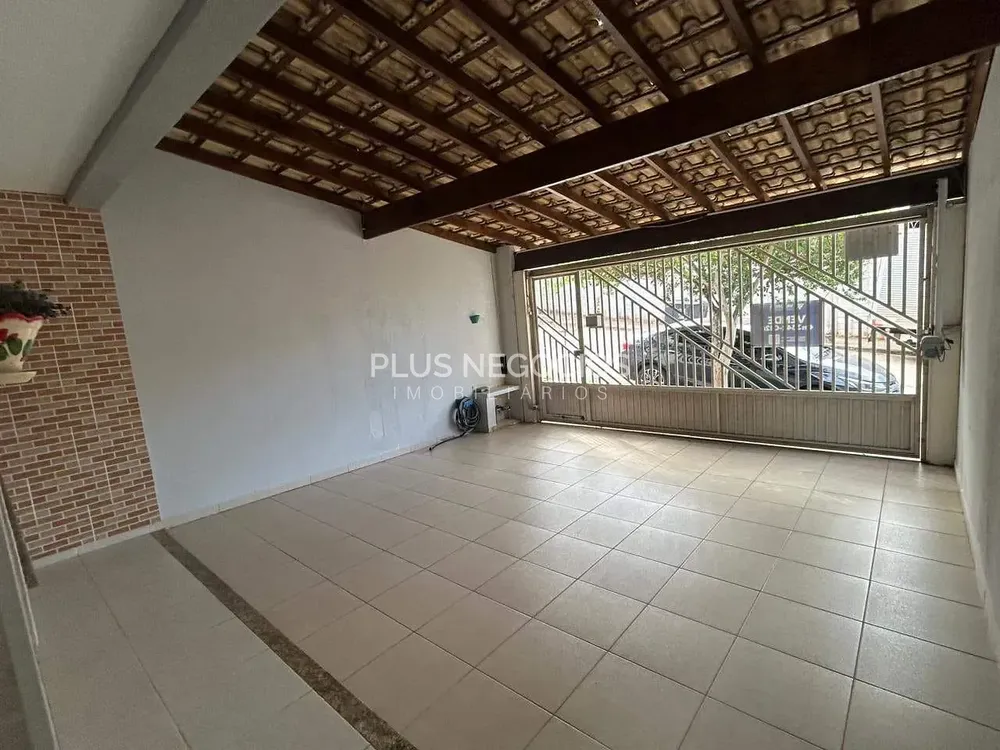 Casa, 3 quartos, 152 m² - Foto 2