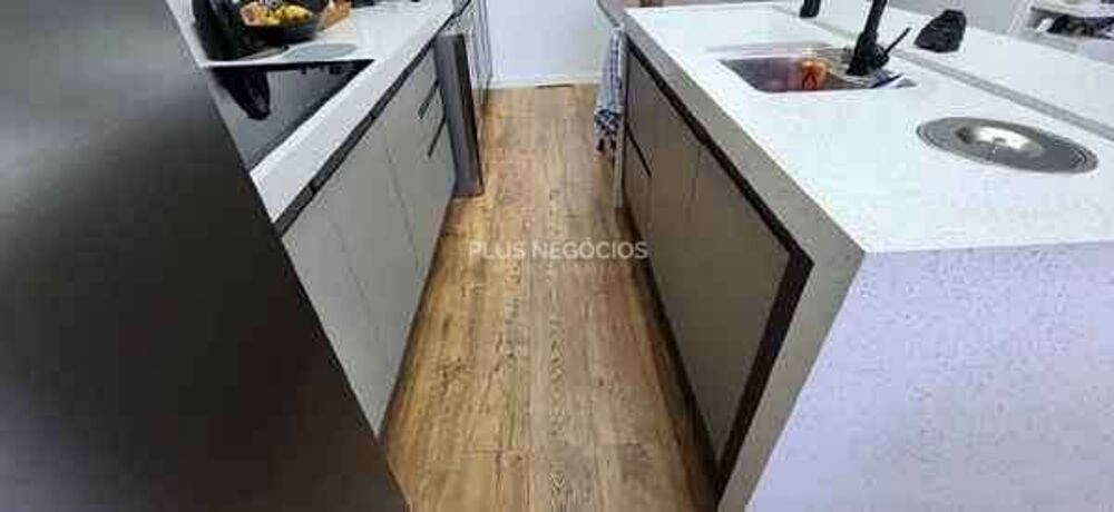 Casa à venda com 3 quartos, 125m² - Foto 8
