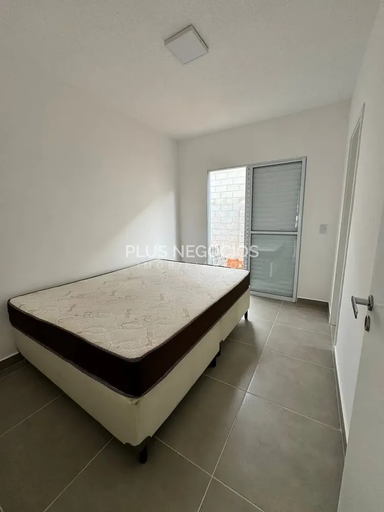Casa, 3 quartos, 70 m² - Foto 2